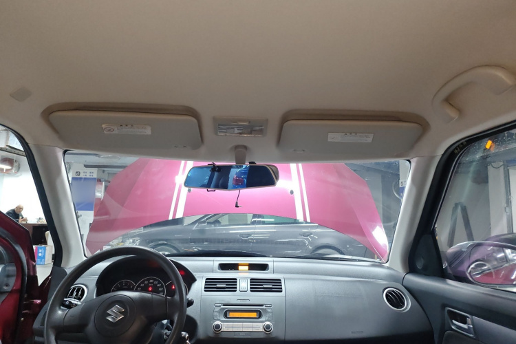 铃木 雨燕 2013款 1.5L 自动20周年限量版中控内饰22