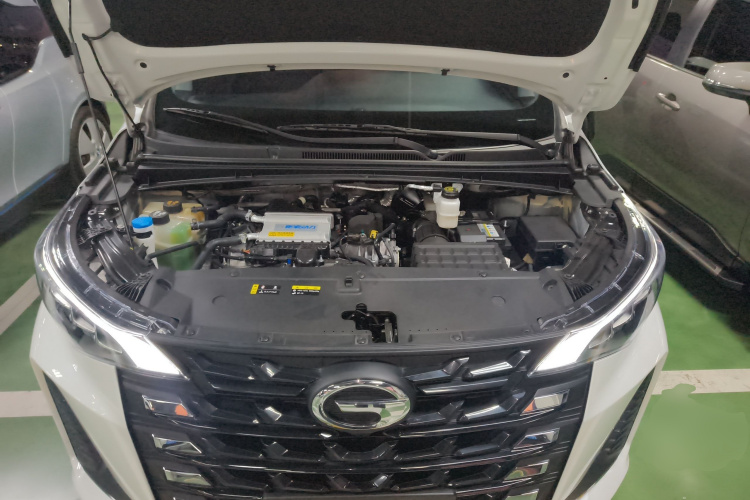 广汽传祺 传祺M6 2023款 PRO 270T DCT豪华版机舱底盘24