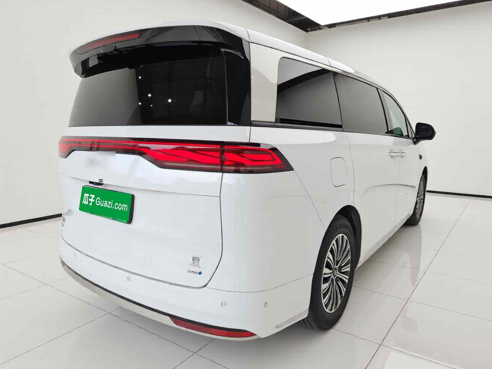 比亚迪 夏 2025款 DM-i 1.5T 180km 超越型(4)
