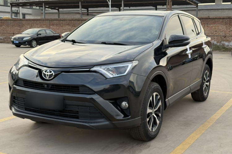 丰田 RAV4荣放 2019款 2.0L CVT两驱风尚版 国VI车身外观6003