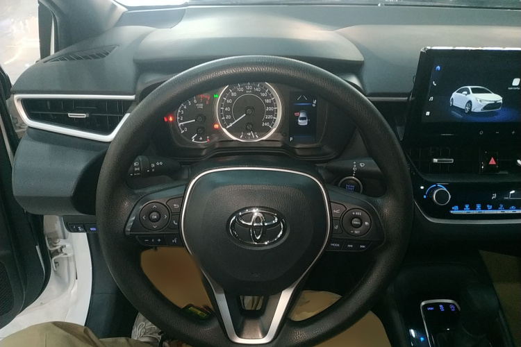 丰田 雷凌 2024款 185T CVT豪华版局部细节13