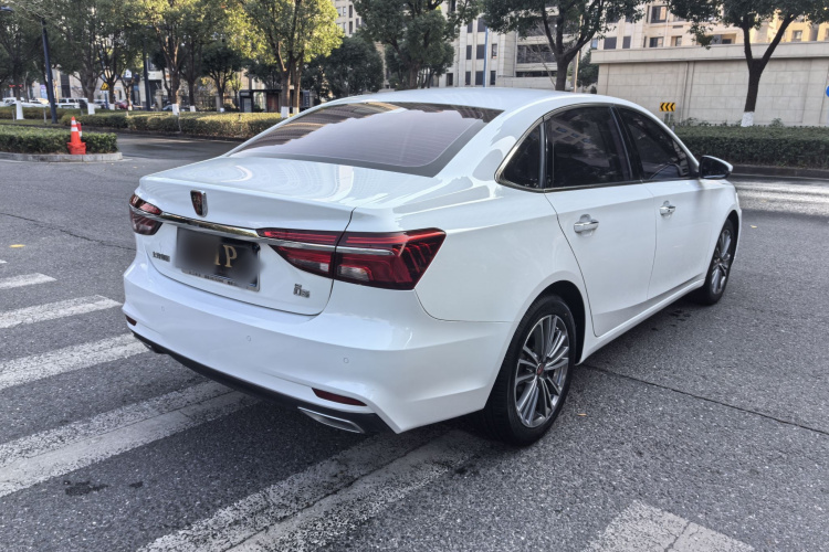 荣威i6 2020款 PLUS 1.6L CVT 4G互联荣耀旗舰版车身外观6004