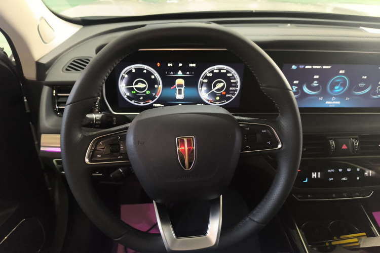 红旗HS5 2022款 改款 2.0T 智联旗享四驱版中控内饰13