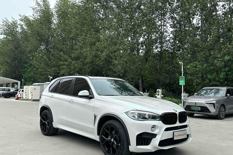 宝马X5(进口) 2014款 xDrive35i 典雅型车身外观6003