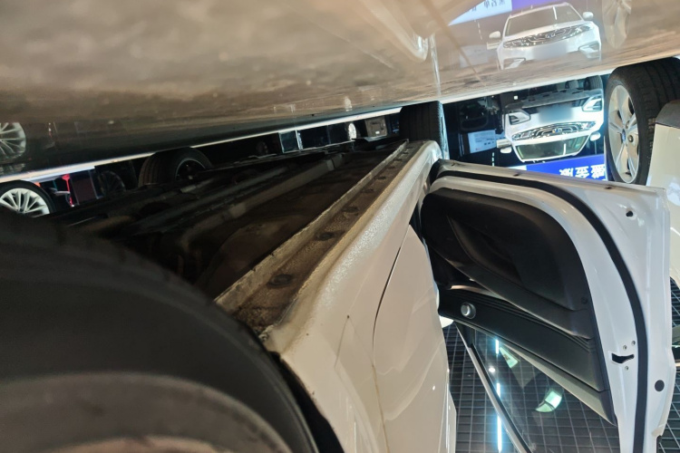 现代 伊兰特 2021款 1.5L CVT LUX尊贵版局部细节9002