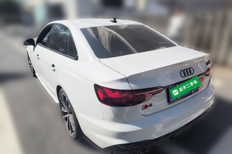 奥迪S4 2022款 S4 3.0TFSI车身外观5