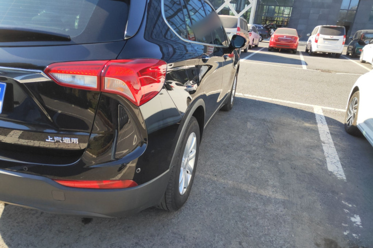 别克 昂科威 2019款 20T 两驱豪华型 国V车身外观9