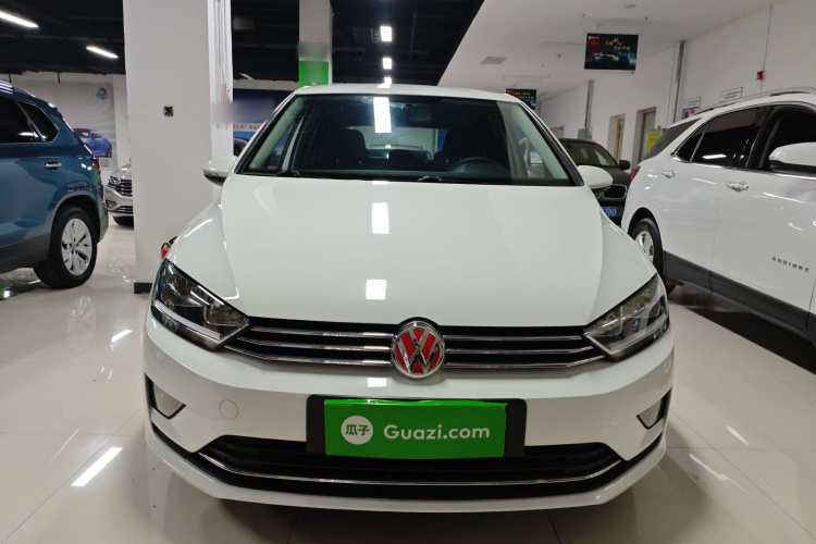 大众 高尔夫·嘉旅 2018款 1.6L 自动舒适型车身外观2