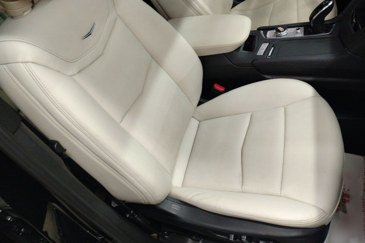 凯迪拉克XT6 2020款 改款 28T 六座四驱领先运动型局部细节41