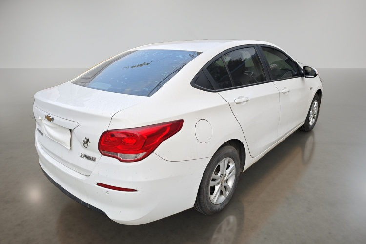 雪佛兰 科沃兹 2019款 320 自动欣悦版车身外观7