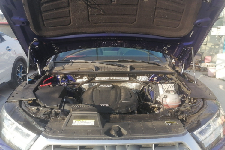 奥迪Q5L 2018款 45 TFSI 尊享时尚型 国V局部细节24