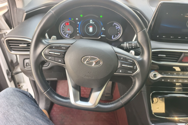 现代 胜达 2019款 380 TGDi DLX 自动两驱智尊版 国V局部细节13