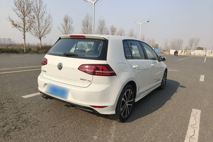 大众 高尔夫 2016款 1.4TSI 自动R-Line车身外观6003
