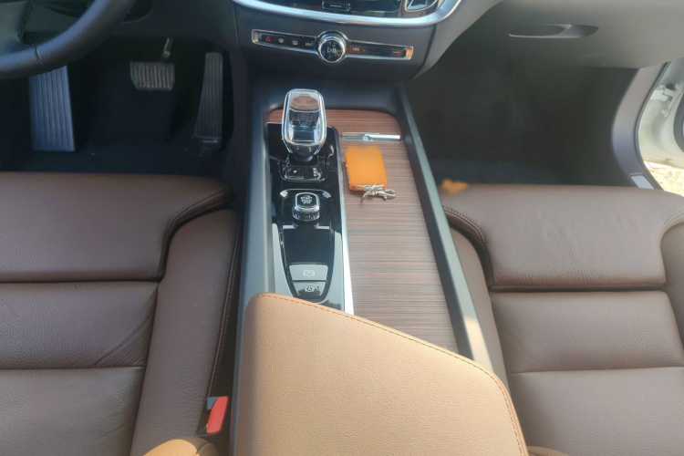 沃尔沃S60 2025款 B4 智远豪华版局部细节18