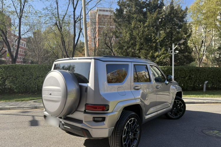 坦克700新能源 2024款 Hi4-T 极境版车身外观6004