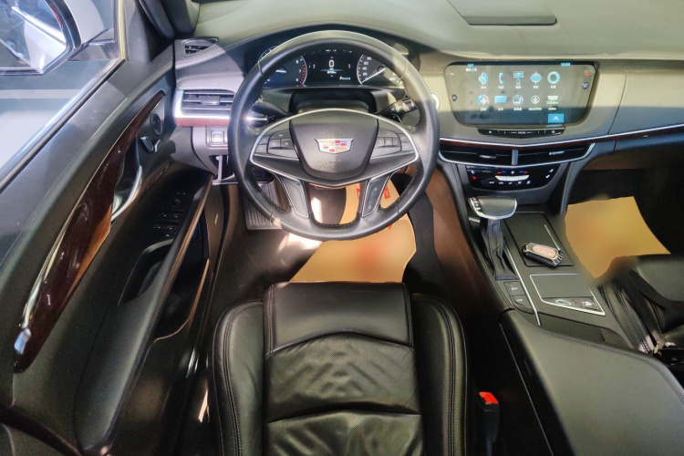 凯迪拉克CT6 2017款 28T 精英型中控内饰13