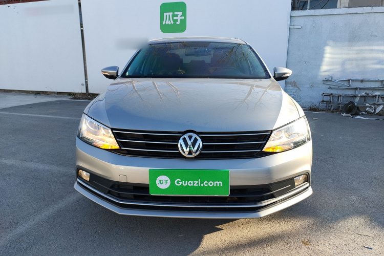 大众 速腾 2015款 1.6L 手动舒适型车身外观2