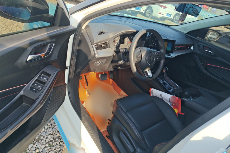 名爵 MG5 2023款 180DVVT CVT豪华版中控内饰20