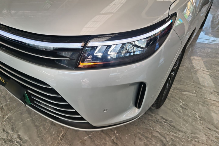 鸿蒙智行 问界M7 2024款 1.5T 后驱Plus版 6座局部细节36