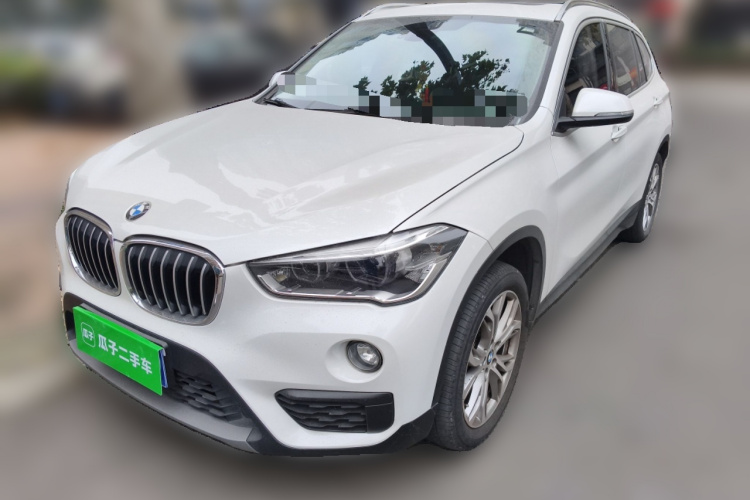宝马X1 2018款 sDrive20Li 领先型车身外观1