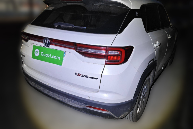 长安CS35PLUS 2021款 荣耀百万版 1.6L CVT精英版车身外观6005