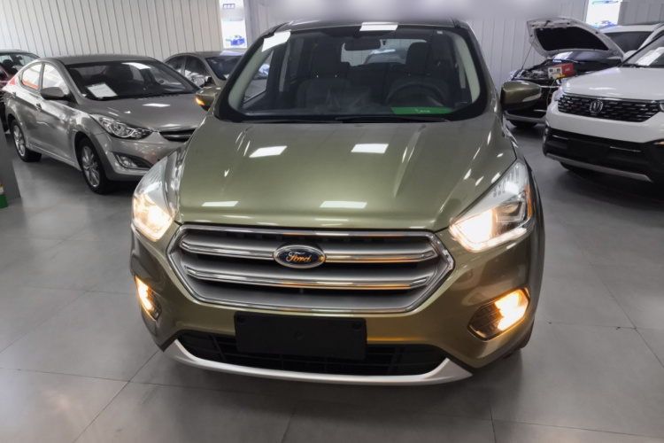 福特 翼虎 2017款 EcoBoost 180 两驱精翼型车身外观2