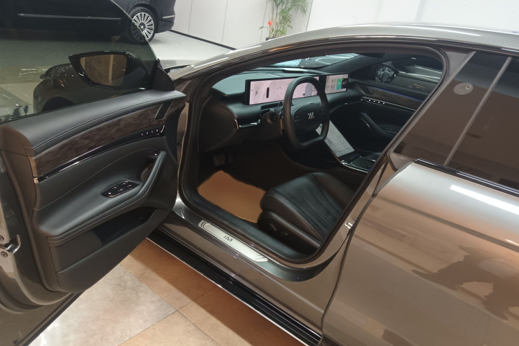 智己汽车 智己L7 2022款 Dynamic中控内饰7003