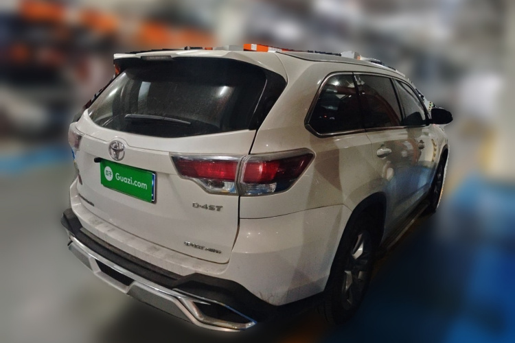 丰田 汉兰达 2015款 2.0T 四驱豪华版 7座车身外观7