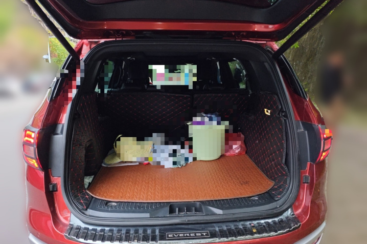 福特 撼路者 2017款 2.0T 汽油自动四驱豪华版 5座中控内饰23