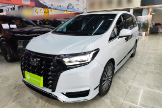 本田 艾力绅 2024款 2.0L e:HEV 豪华版