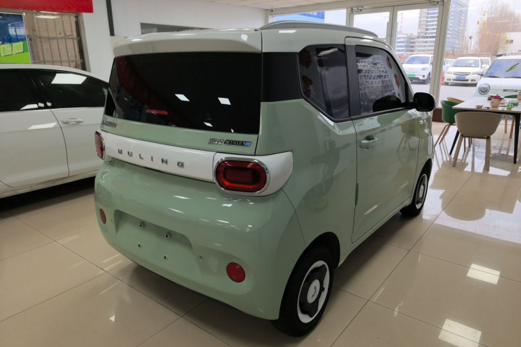 五菱汽车 宏光MINIEV 2024款 第三代 170km车身外观6005