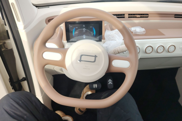 奔腾小马 2026款 222km 萌趣马 Plus中控内饰13