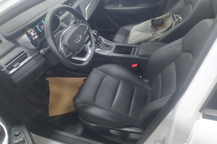 吉利汽车 帝豪 2021款 UP 1.5L CVT豪华型中控内饰19