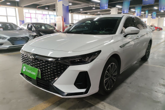 奇瑞 风云A8 2024款 127 驭风版