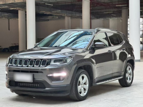 Jeep 指南者 2017款 200T 自动家享版