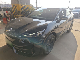 大众 ID.UNYX 与众 2024款 Pro 长续航版