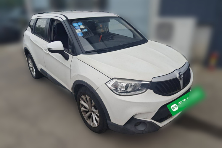 中华V3 2016款 1.5L 自动舒适型车身外观6002