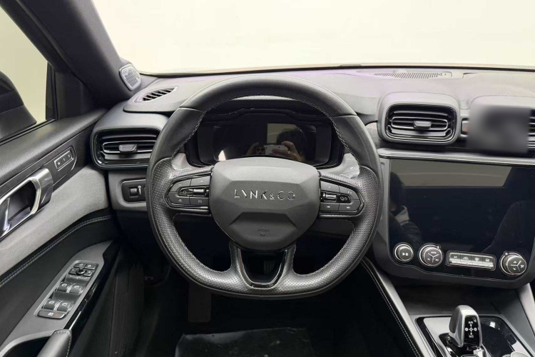 领克03 2022款 1.5TD DCT劲Pro中控内饰7004