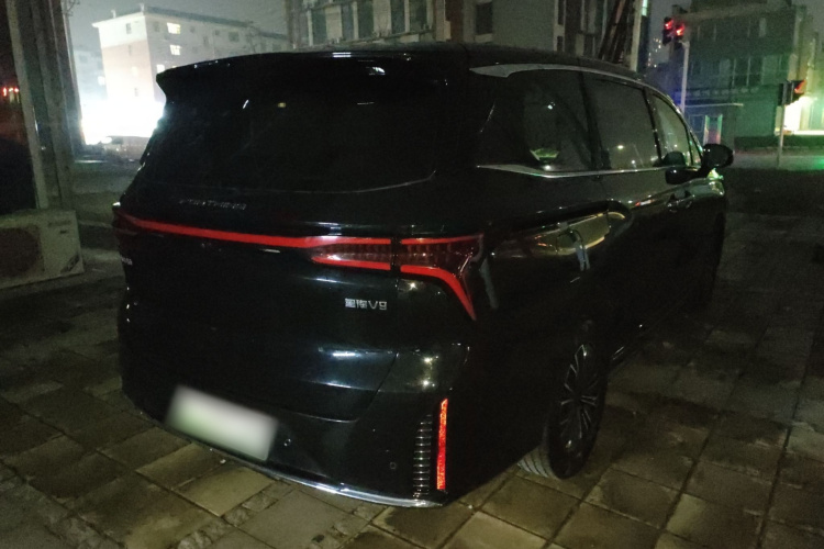 东风风行 星海V9 2024款 1.5TD 200km 青云梯系列 尊贵型车身外观6005