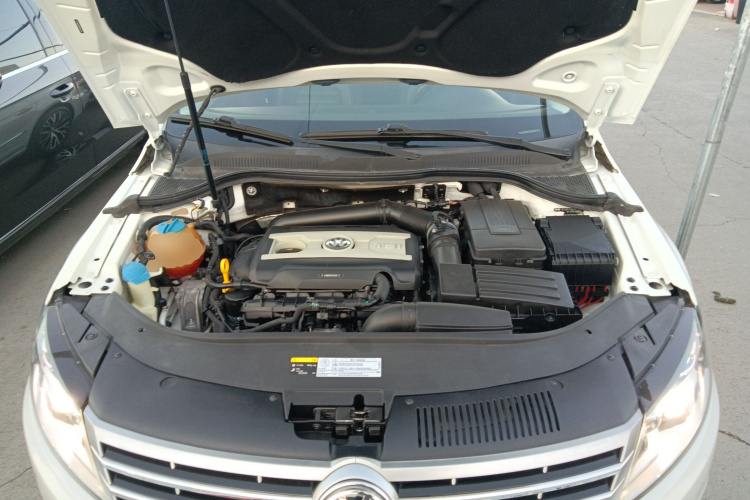 一汽-大众CC 2016款 2.0TSI 至尊型机舱底盘24