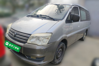 东风风行 菱智 2016款 M5 2.0L 7座长轴标准型