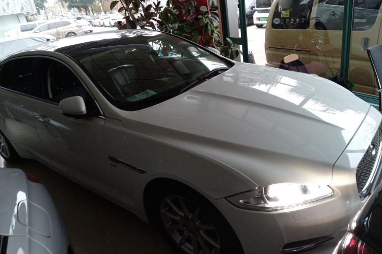 捷豹XJ 2015款 XJL 3.0 SC 典雅商务80周年典藏版车身外观6002