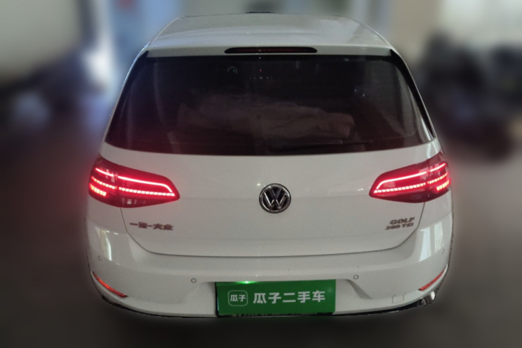 大众 高尔夫 2018款 280TSI 自动R-Line型车身外观6