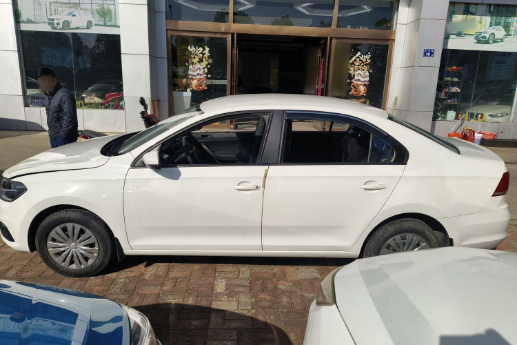 大众 桑塔纳 2021款 1.5L 自动风尚版车身外观4