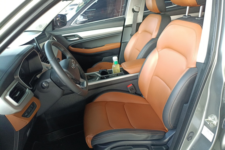 吉利汽车 远景X6 2020款 1.4T CVT尊贵型局部细节19