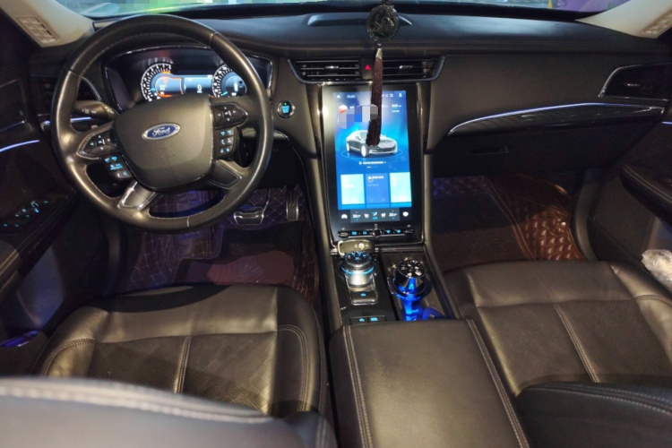 福特 金牛座 2019款 EcoBoost 245 尊享版中控内饰12