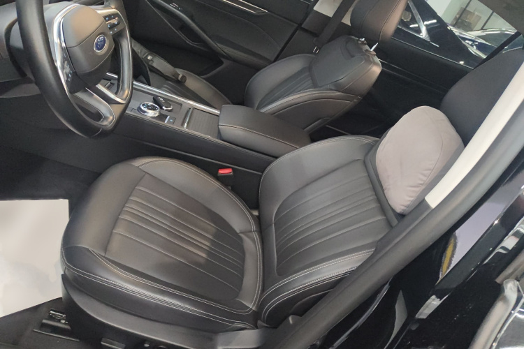 福特 蒙迪欧 2025款 2.0T EcoBoost 豪华型局部细节19