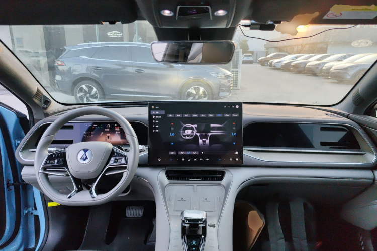 腾势N7 2024款 630 四驱智驾Ultra版中控内饰12