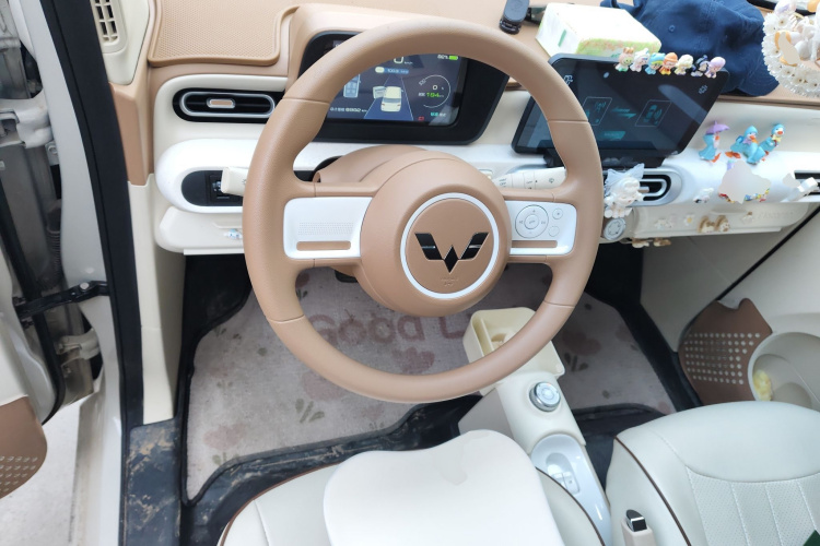 五菱汽车 宏光MINIEV 2024款 第三代 215km 青春版中控内饰13