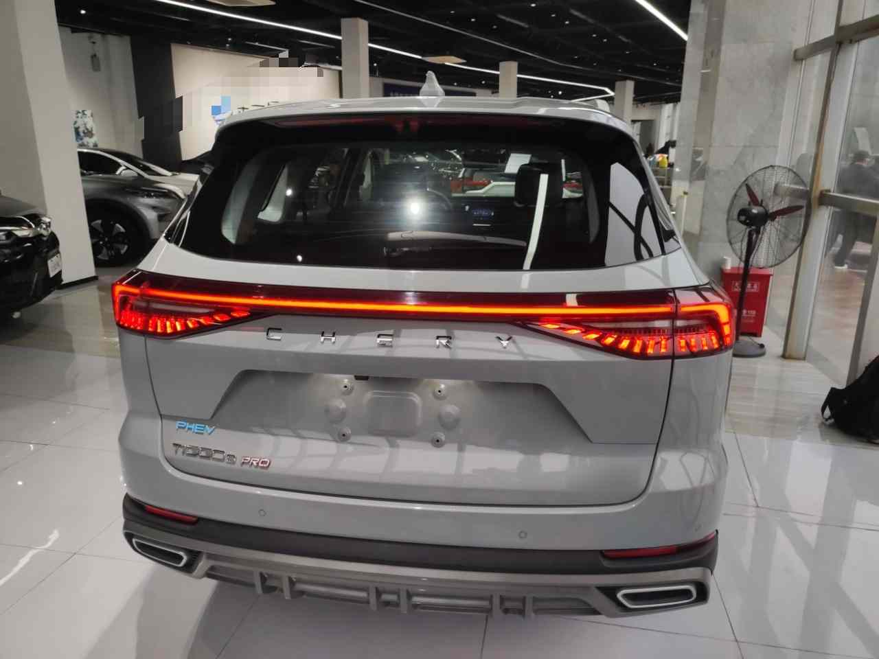 奇瑞 瑞虎8 PRO新能源 2024款 1.5T 100km 新宸版(3)